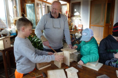 Nistkastenbauen | Izdelava valilnic