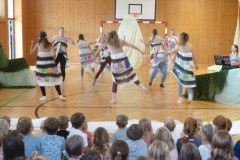 Slow. Theater | Gledališka predstava "Lačna gosenica"