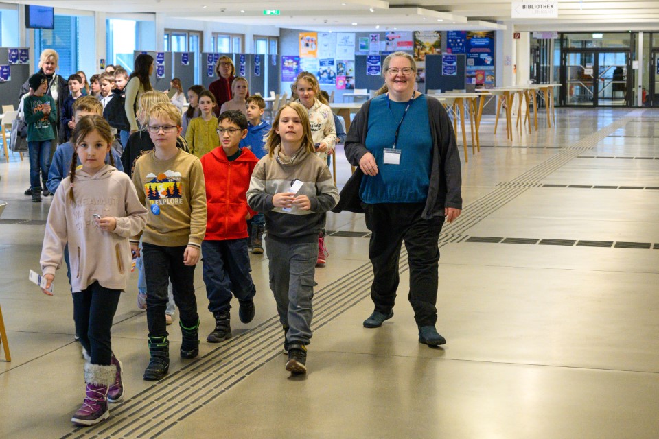 Uni für Kinder; HS1; Bibliothek; AAU; Universität Klagenfurt; Fotograf Thomas Hude; Aufnahmedatum 5. Februar 2026