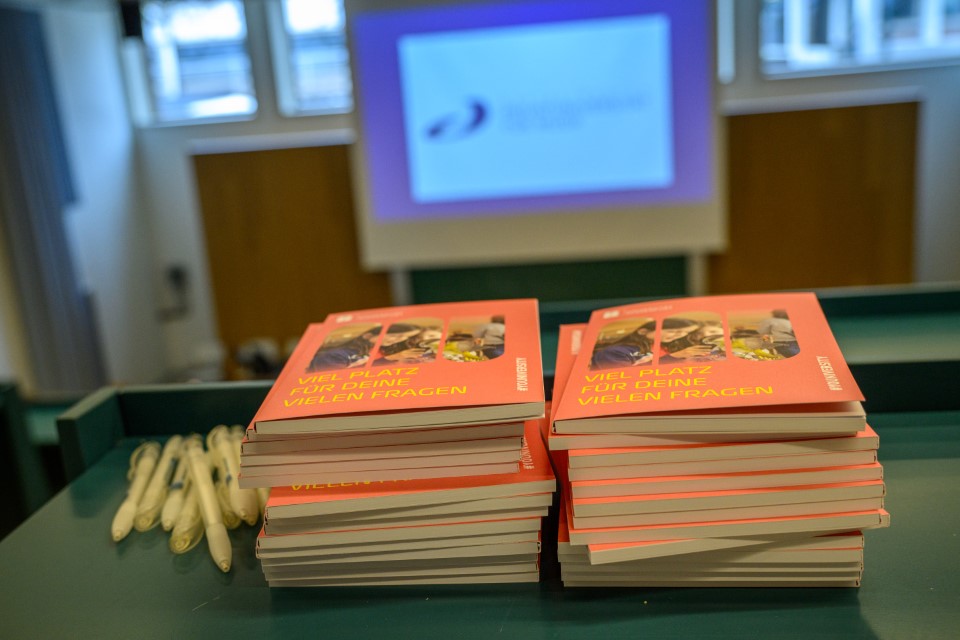 Uni für Kinder; HS1; Bibliothek; AAU; Universität Klagenfurt; Fotograf Thomas Hude; Aufnahmedatum 5. Februar 2026