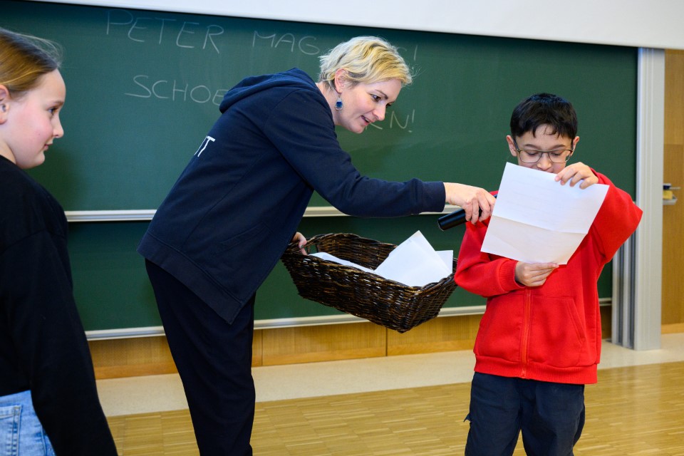 Uni für Kinder; HS1; Bibliothek; AAU; Universität Klagenfurt; Fotograf Thomas Hude; Aufnahmedatum 5. Februar 2026