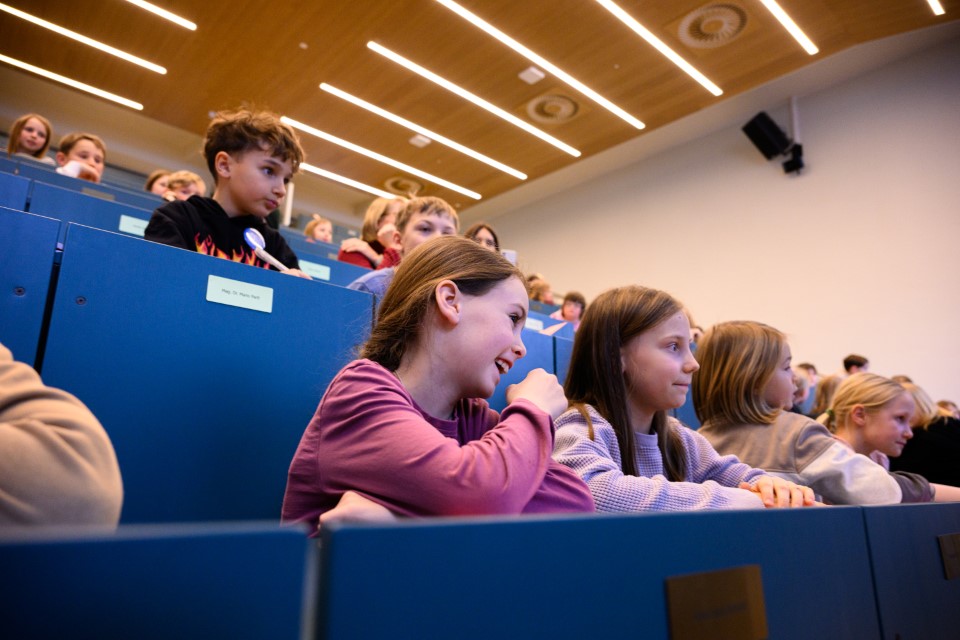 Uni für Kinder; HS1; Bibliothek; AAU; Universität Klagenfurt; Fotograf Thomas Hude; Aufnahmedatum 5. Februar 2026