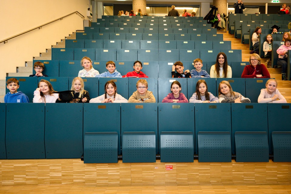 Uni für Kinder; HS1; Bibliothek; AAU; Universität Klagenfurt; Fotograf Thomas Hude; Aufnahmedatum 5. Februar 2026